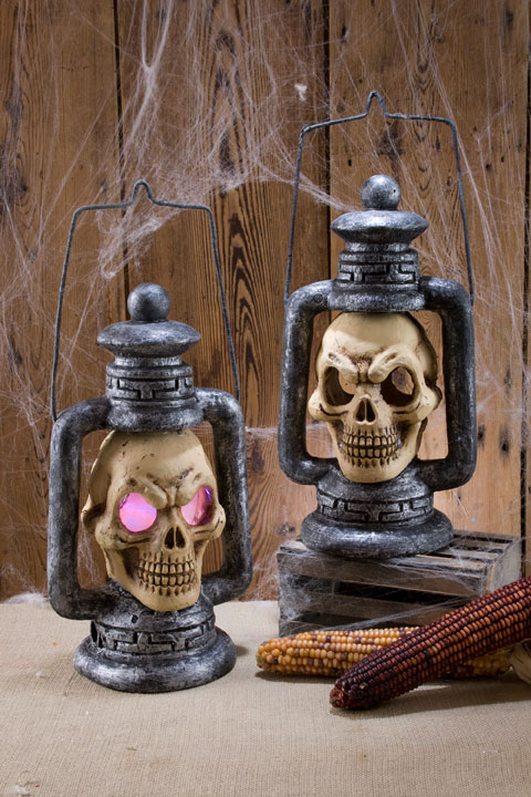 resin ghost with lantern sku 724262