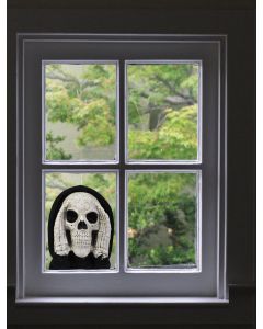 12" Scary Skull Window Peeper®